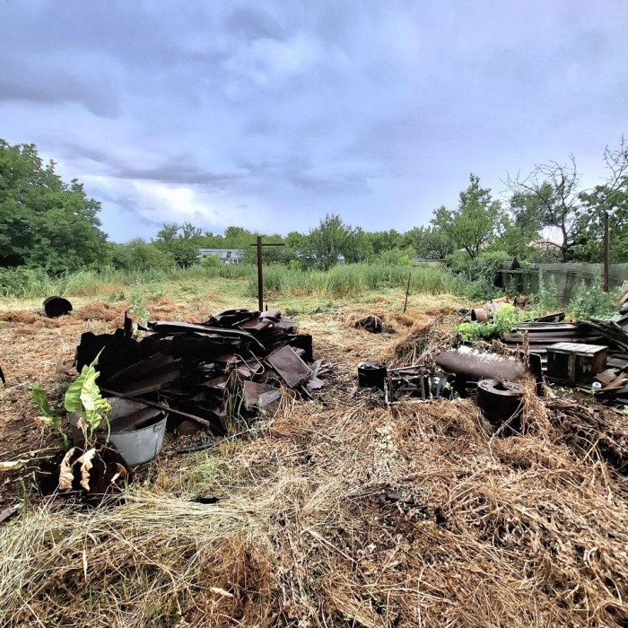 Фото Продам дом и флигель по ул. Вокзальная (Б. Вергунка) г. Луганск.
