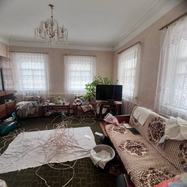 Фото Продам большой дом на пос. Косиора