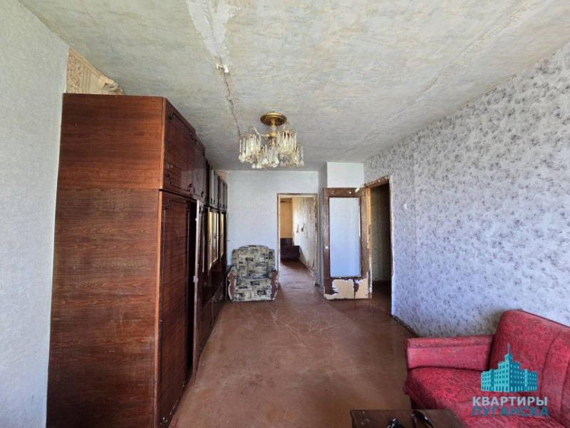 Фото 2 ком кв 50 лет Октября 3,8 м.р. торг