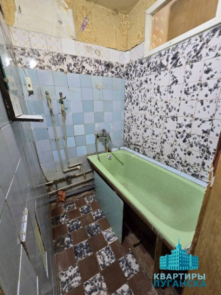 Фото 2 ком кв 50 лет Октября 3,8 м.р. торг