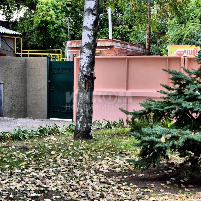 Фото Продам помещение в центре Луганска