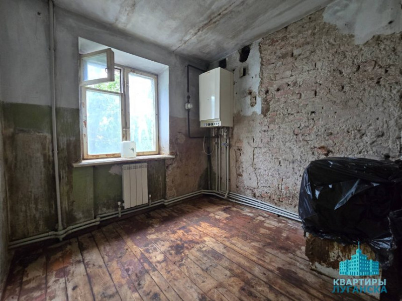 Фото 2 ком. ул. Коцюбинского 5,5 м.р.