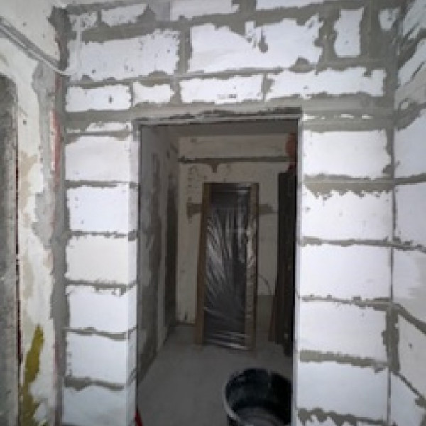 Фото Продам 1 комнатную квартиру на 1-й микрорайоне