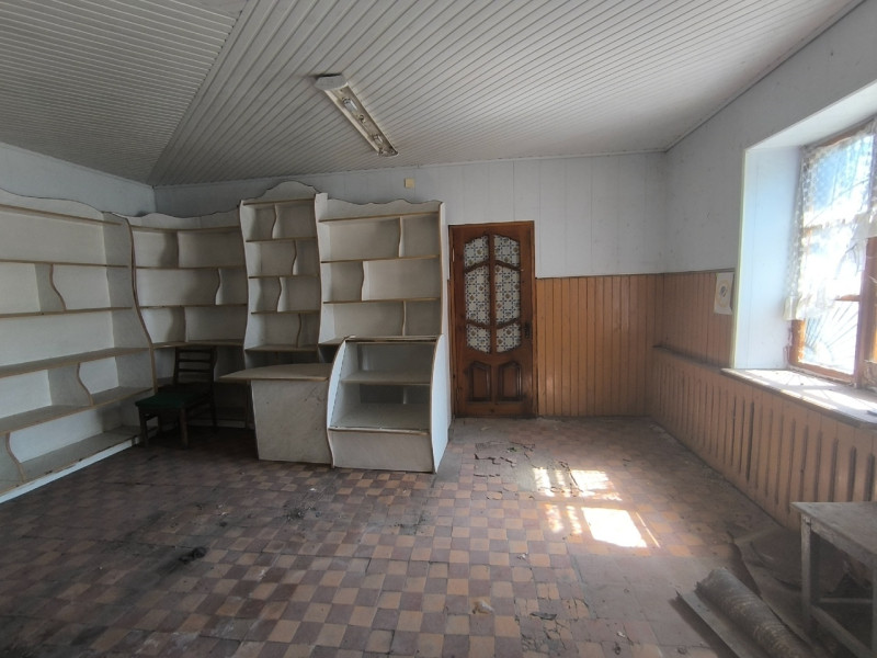 Фото Магазин в п. Комсомолец ул. Садовая