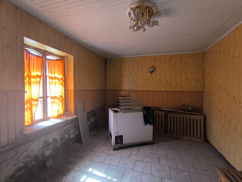 Фото Магазин в п. Комсомолец ул. Садовая