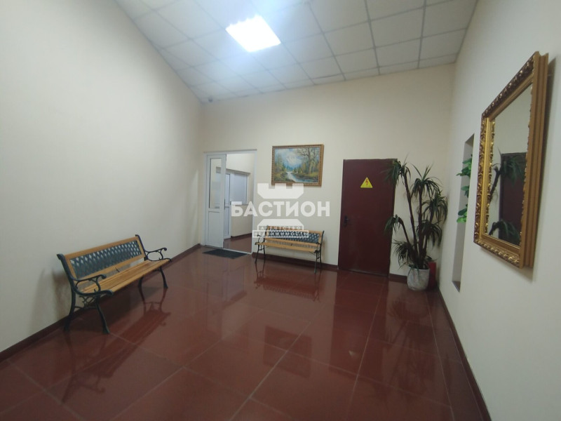 Фото 3-х комнатная квартира, улица Алексеева 7, ID:2095130