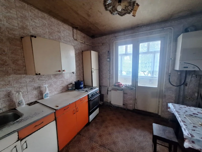 Продаётся 2-комнатная квартира в городе Брянка, Микрорайон-4, д. 31