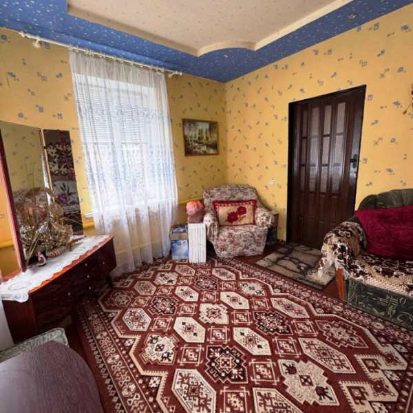 Фото № 6624 Продам 1/2 дома