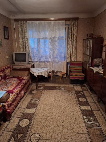 Фото 2-х комнатная квартира Авиацентр кв. Шевченко
