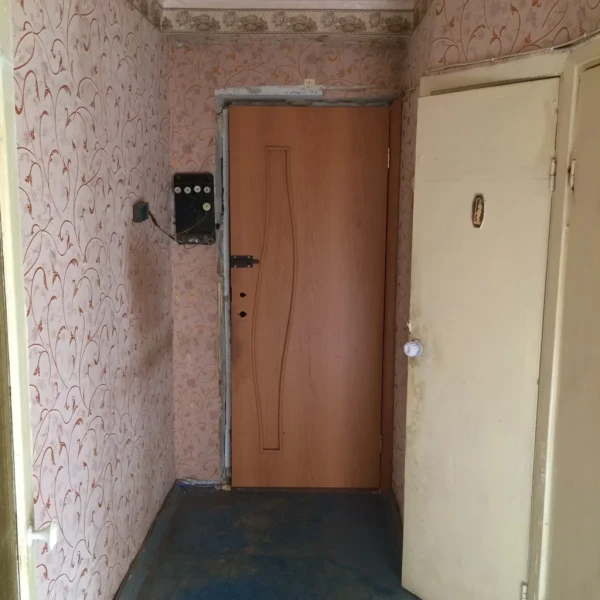 Фото 2-к в районе Торгового Центр г. Алчевск#600