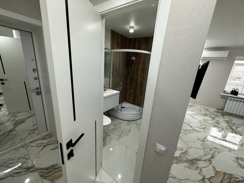 Фото Продаётся двухкомнатная квартира, 42,6 м²