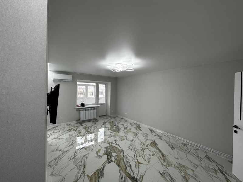 Фото Продаётся двухкомнатная квартира, 42,6 м²