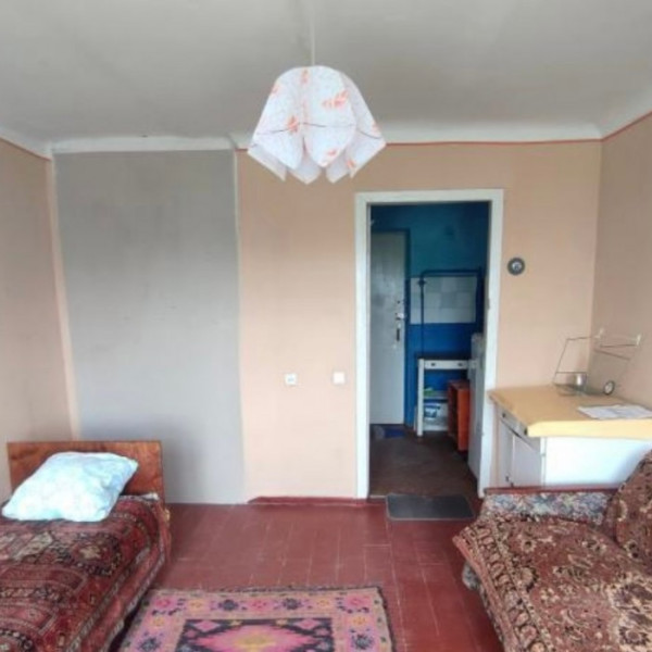 Фото Продам 1к полугостинку в городе Луганск 26-й квартал