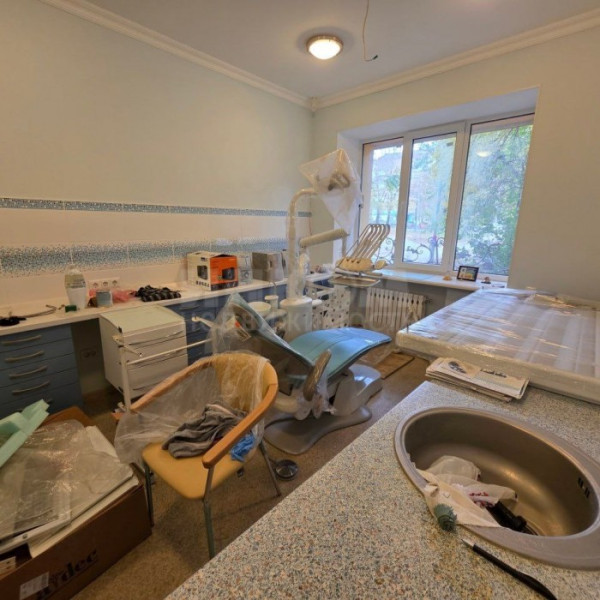 Фото Продам Стоматологию рн. Русь и Пед. Института