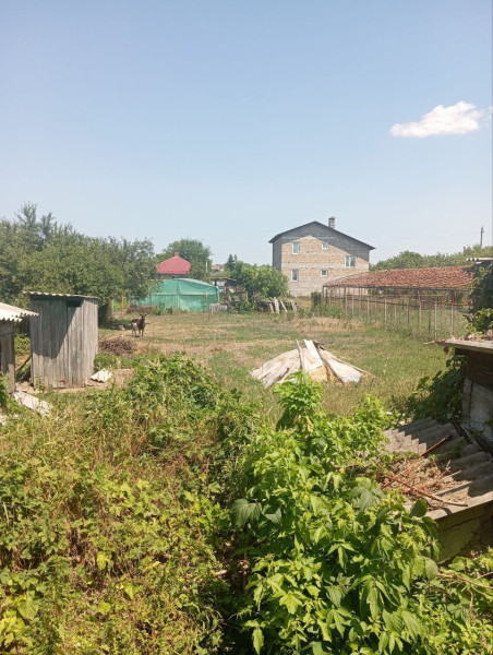 Дом пгт. Станица Луганская ул. Ломоносова