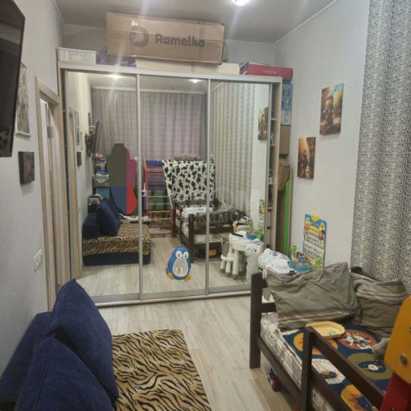 Фото Продам 2к Красная Площадь 2 Сталинка