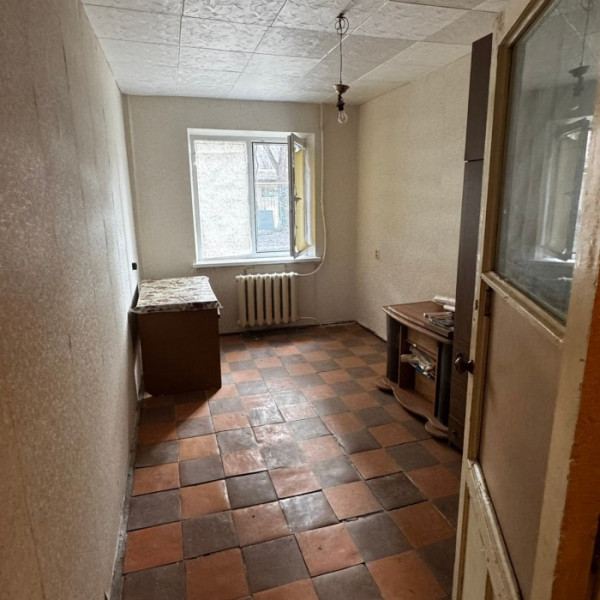 Фото Продам 2-к квартиру в г. Луганск кв. Солнечный