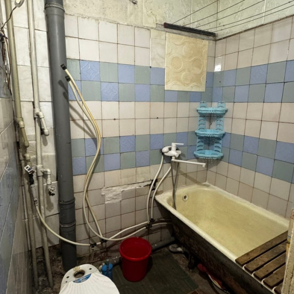 Фото Продам 2-к квартиру в г. Луганск кв. Солнечный