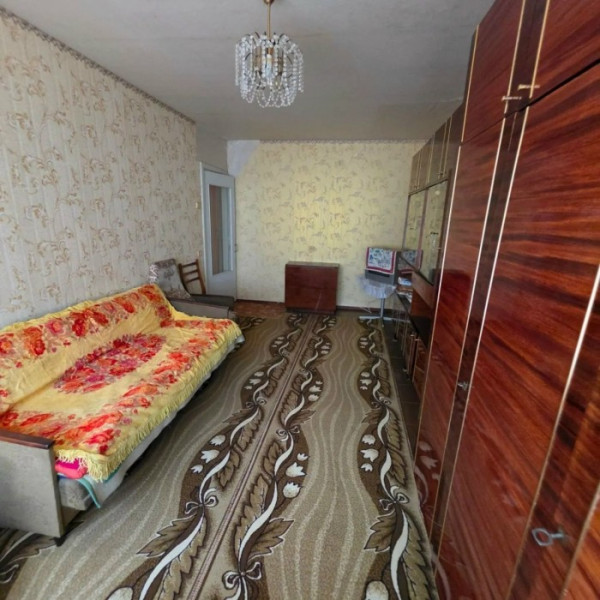 Фото 7457 Продам 3х комн. квартиру по ул. Сарматской