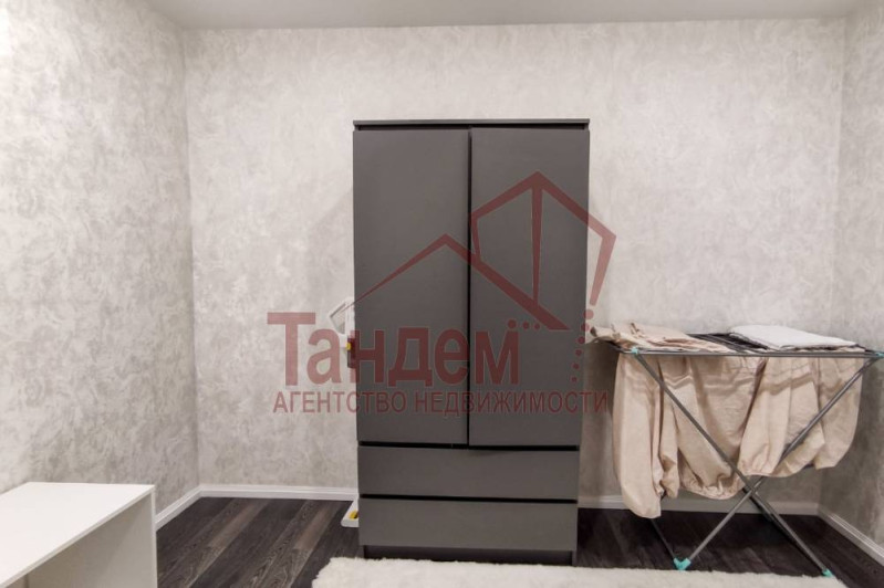 Фото Продажа 1‑комнатной квартиры 30 м² с новым ремонтом, г. Луганск, квартал Восточный - Объект №122