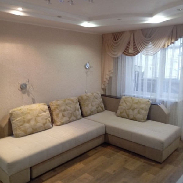 Продается квартира в г.Луганске на квартале Ленинского Комсомола