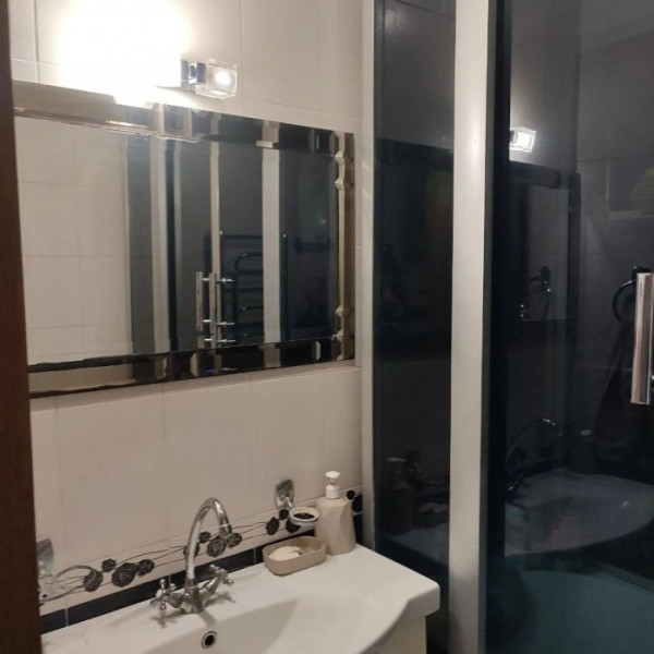 Фото Продается квартира в г.Луганске на квартале Ленинского Комсомола