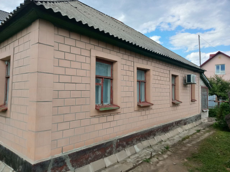 Дом на ул. Челюскинцев