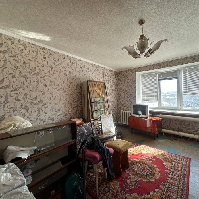 Фото Продам 2- к. квартиру 52 кв. м. (улучшенная планировка), г. Луганск, ул. Градусова (Курская дуга).