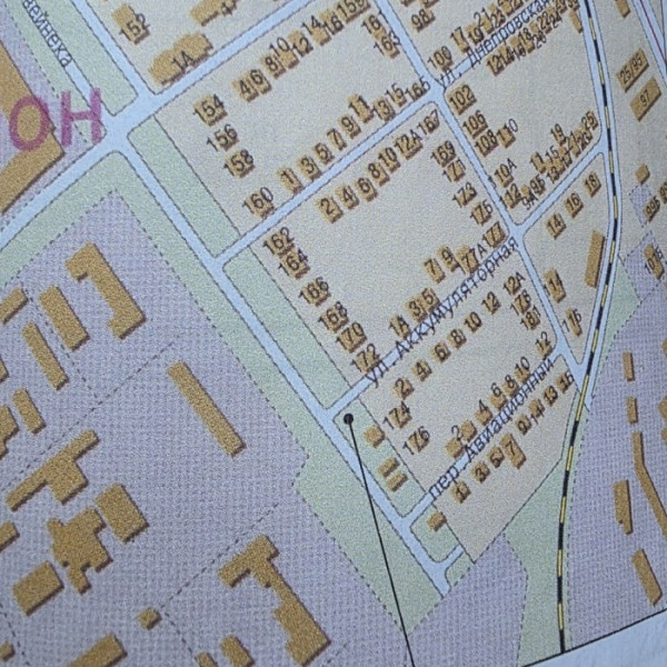 Продам участок в г. Луганск ул. Звейнека