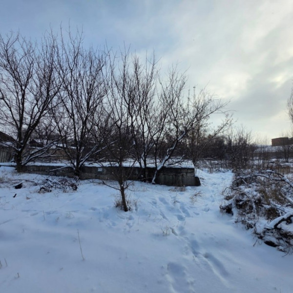 Фото Продам участок в г. Луганск ул. Звейнека