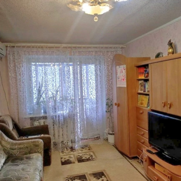 Фото Продается 2-комнатная квартира на кв Солнечный, г. Луганск.