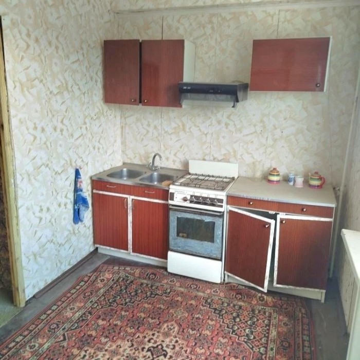 Фото Продам 2-к квартиру на кв. Ватутина, г. Луганск.