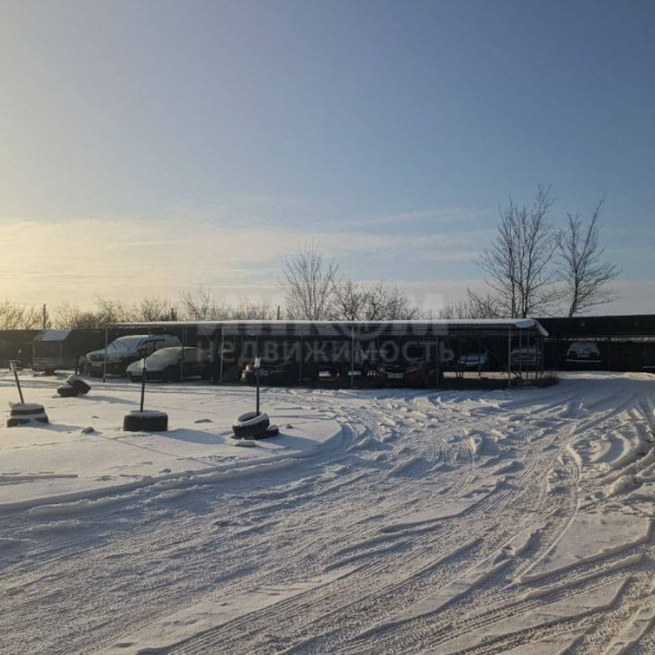 Фото Продам СТО, автомастерскую в г Луганск кв Мирный