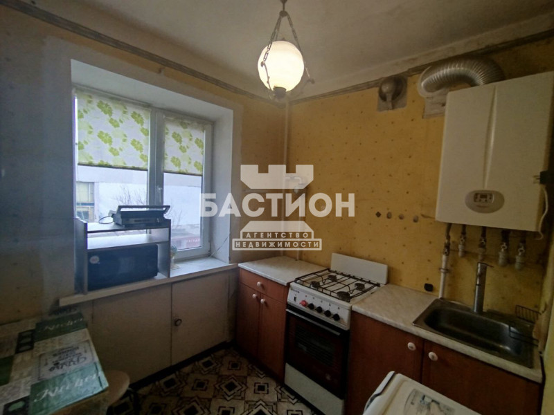 3-х комнатная квартира,ул.Героя России Дениса Иванова, 21 ID:1918034
