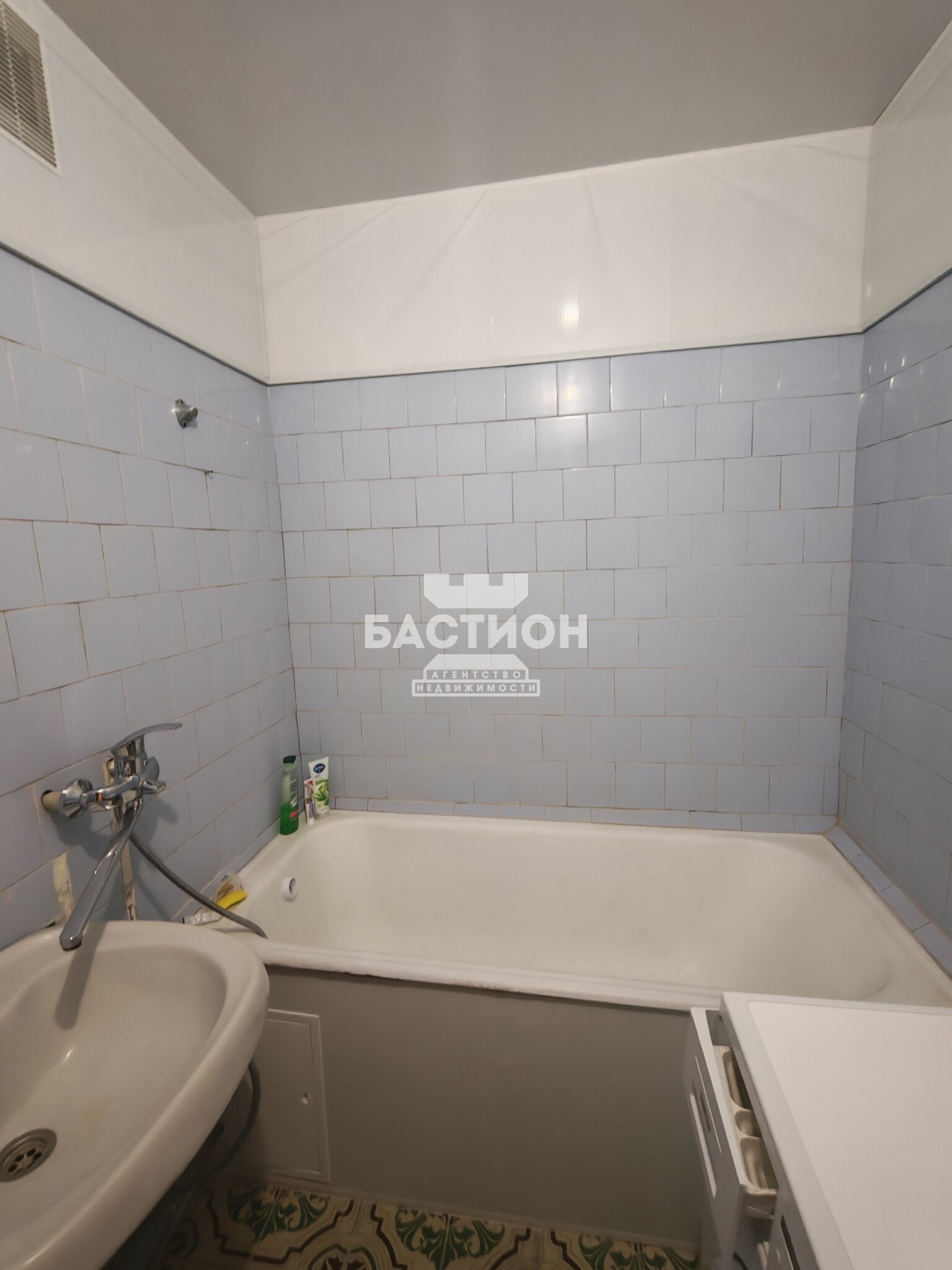 Фото 3-х комнатная квартира, улица Героя России В.Н. Зозулина, 36 ID:2229406