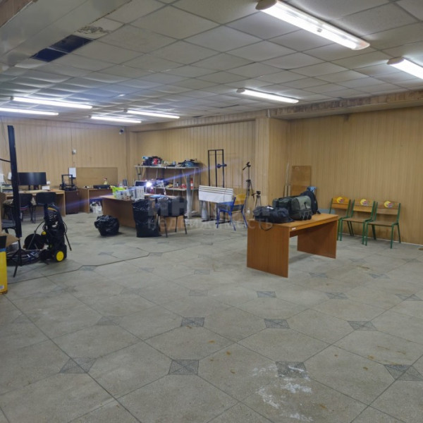 Фото Продам помещение с квартирой в городе Луганск квартал Ольховский