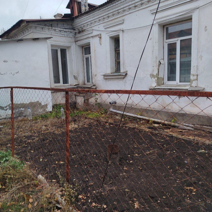 Фото Продам 2-к квартиру в Камброде на квартале Тепловозостроителей 1/1этаж. дома