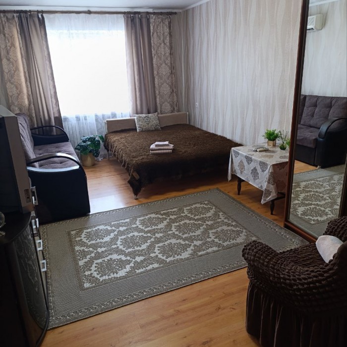 Фото Продам 1-к квартиру в Луганске, Артёмовский р-н, кв. Ольховский