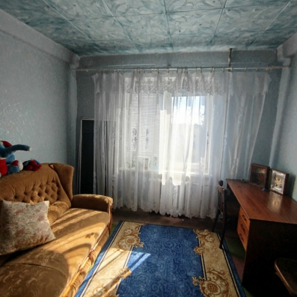 Фото № 7208 Продам 2х комн. квартиру в р-не Роддома