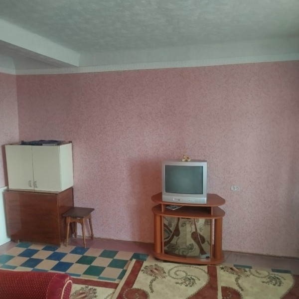 Фото № 7208 Продам 2х комн. квартиру в р-не Роддома