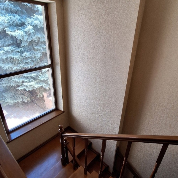 Фото Продам 2-х этажный дом в Центре г Луганск, ул. Оборонная