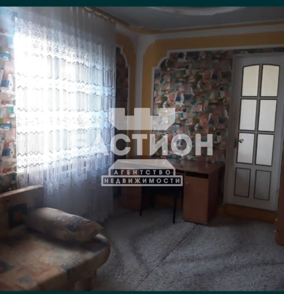 Фото 4-х комнатная квартира, 1-й микрорайон, 1, ID:2183941