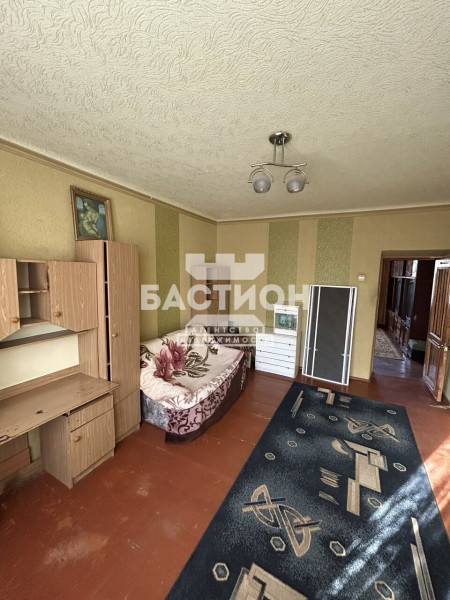 Фото 3-х комнатная квартира, ул. Горького 26, ID: 2140122