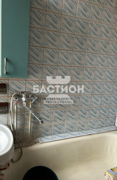 Фото 3-х комнатная квартира, ул. Горького 26, ID: 2140122
