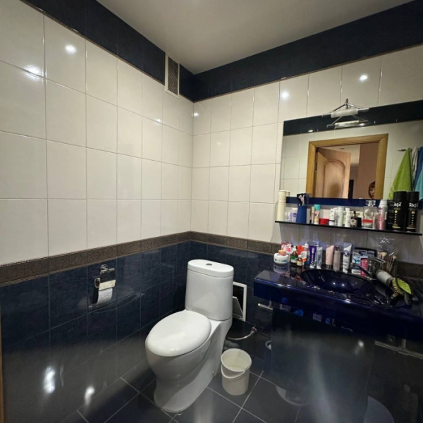 Фото Продам 3к квартиру в центре