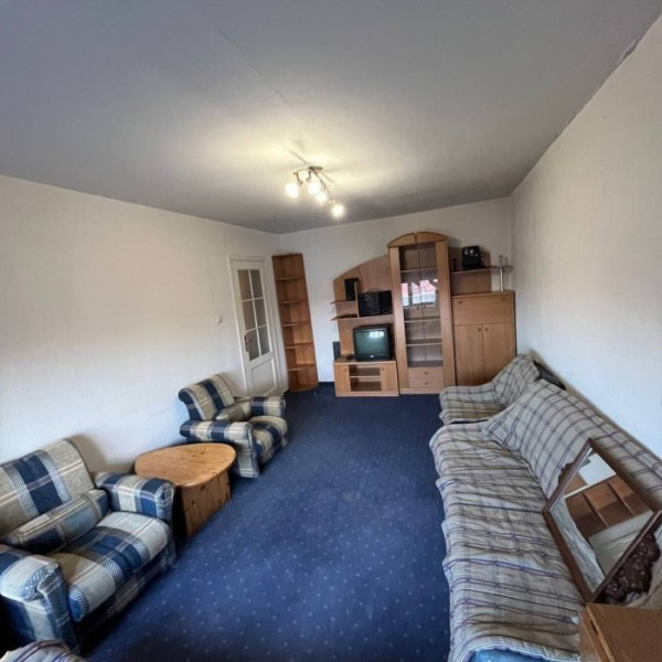 Фото Продам просторную 3-х комнатную квартиру по ул. Ватутина 2/9 эт.