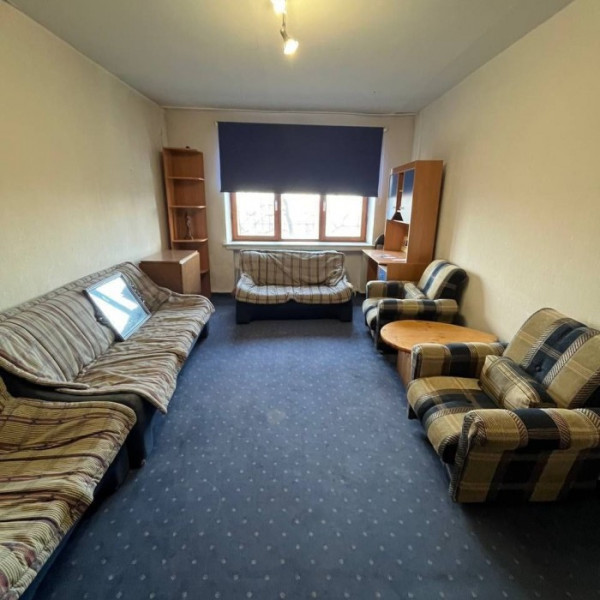 Фото Продам просторную 3-х комнатную квартиру по ул. Ватутина 2/9 эт.