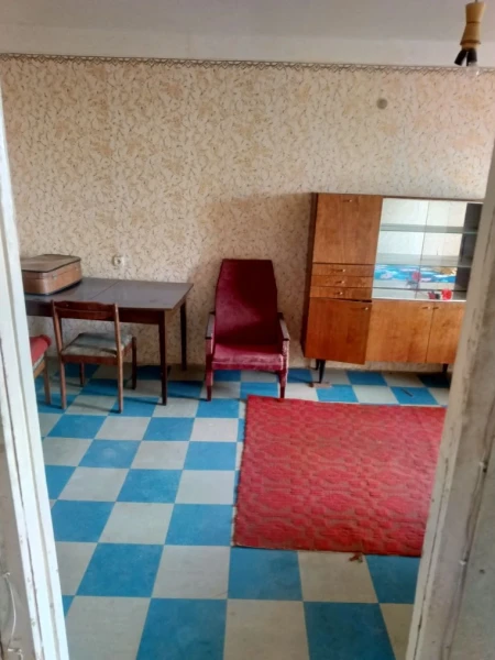 Продаётся 1-комнатная квартира в городе Брянка, Микро 4, д. 46.