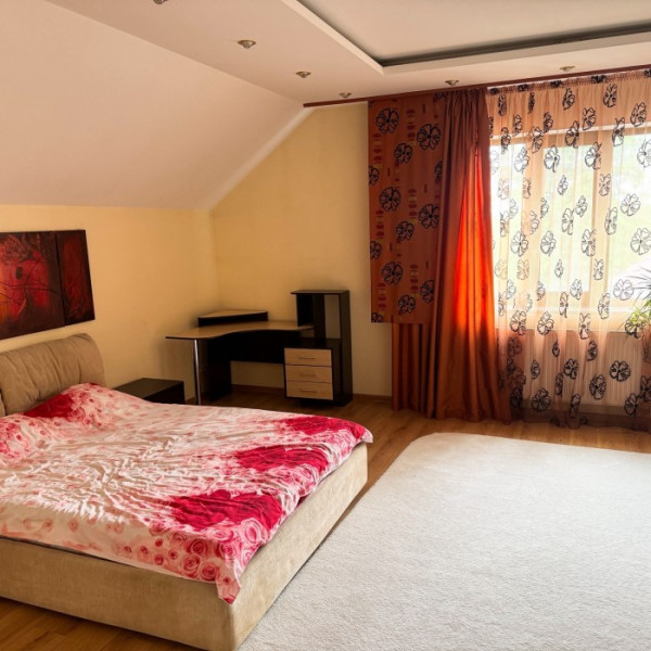 Фото Продам Дом 250м2 ул. Звейнека + гостевой Дом 150м2