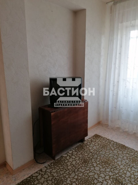 Фото 1 комнатная квартира, ул. Попова 81, ID: 2160646